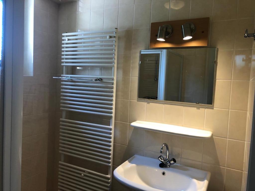 Vakantiehuis Kiki Sondel Екстериор снимка